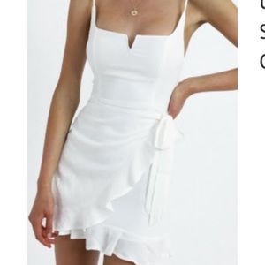NWT Showpo Hunter Dress in white. Size 12.
